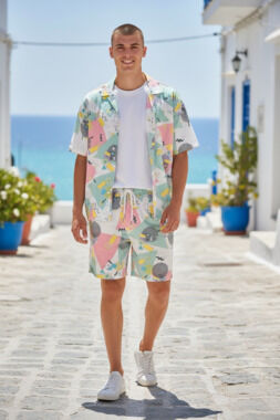 MCMXXXIII Men's Retro Geometric Short Sleeve Button-Up and Lined Swim Trunks Set